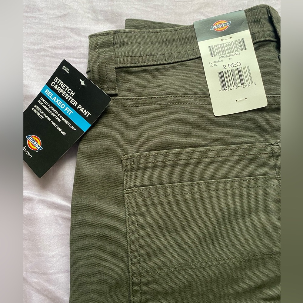 Dickies Women's Relaxed Straight Carpenter Duck Pant
